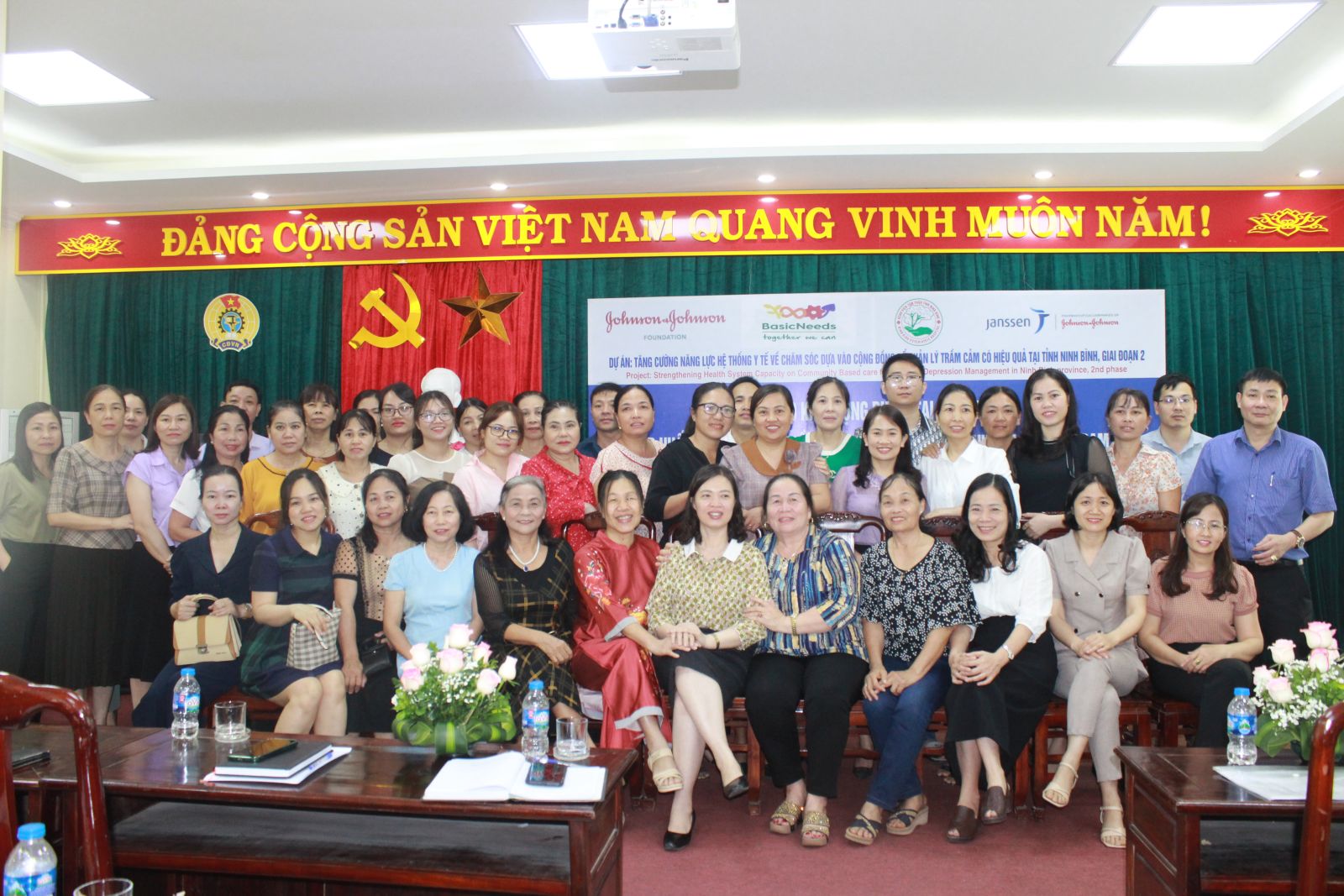 Bệnh viện Tâm thần tỉnh Ninh Bình tổ chức Hội thảo Tăng cường năng lực hệ thống y tế về chăm sóc dựa vào cộng đồng để quản lý bệnh trầm cảm